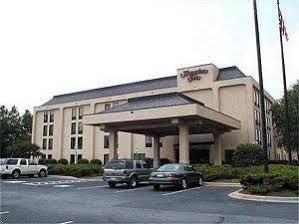 Hotel Hampton 3*