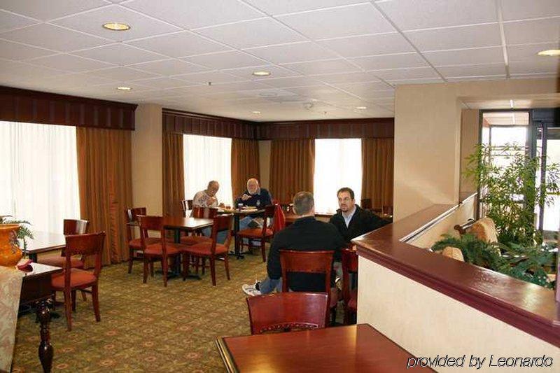 Hotel Hampton
