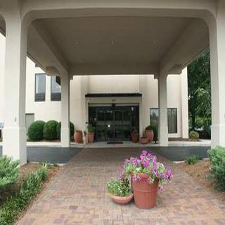 Hampton Hotel 3*