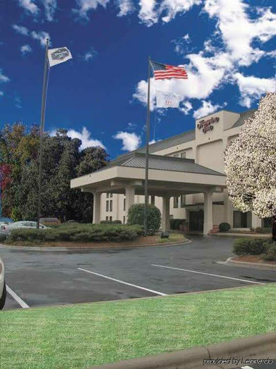 Hotel Hampton 3*
